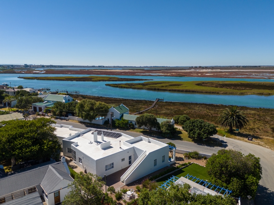 4 Bedroom Property for Sale in Velddrif Western Cape